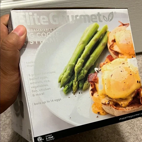 Elite Gourmet Egg Cooker & Steamer - Picture 6 of 9